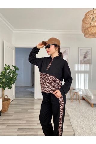 Ge Ticaret Kadın Uzun Kollu Leopar Detay Sweat Ve Yanı Leopar Şerit Detay Pantolon Ikili Takım Siyah