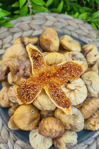 İbn-i Sina Kuru İncir Kürü - Saf Zeytinyağlı Doğal İncir Kürü - 500 Gr - Geleneksel
