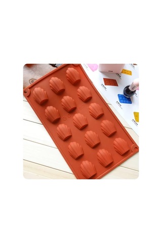 Siliko World Madlen Çikolata Kek Kurabiye Kalıbı Silikon Kalıp 4x3cm, Kahverengi