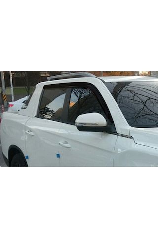 Ssangyong Musso Grand Siyah Cam Rüzgarlığı -kore Malı