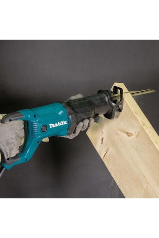 Makita JR3051TK 1200W Tilki Kuyruğu Kılıç Testere