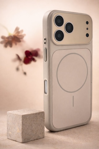 İphone 17 Pro Max Uyumlu Kamera Korumalı Magsafe Wireless Şarj Özellikli Full Glass Arka Kapak