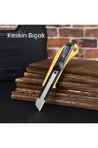 Delı Profesyonel Kırılabilir Maket Bıçağı 18mm Sk5 Kilit Mekanizmalı, Sarı