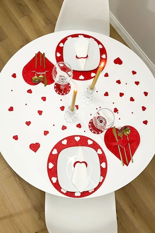 Çiftler İçin Sevgililer Günü, Özel Gün Kalp Desenli Keçe Supla Seti - Romantik Set Kırmızı