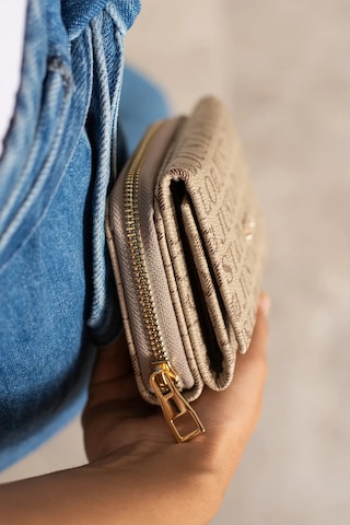 Just Polo Günlük Kombinlere Uygun Kadın Yeni Sezon Baskılı Cüzdan Vizon Renkli