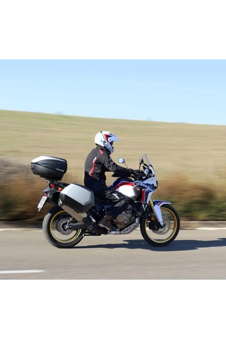 Shad Sh-59x Genişleyebilen Motosiklet Arka Çanta