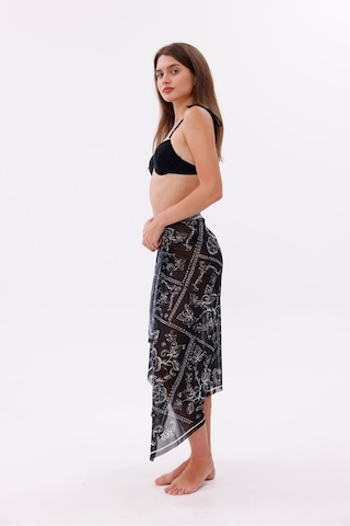 Tarzını Seç İç Gösterir Transparan Pareo - Bandana Çiçeği Model 150x95 Cm Çok Renkli