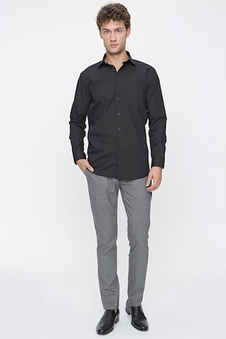 İmza Siyah Uzun Kol Düz Bez Ayağı 041 Sert Yaka Basic Comfort Fit Gömlek 1004245051 Siyah