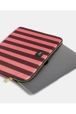 Wouf Sophie 15" & 16" Kadın Laptop Kılıfı Sb260038 38,5x27x2 Cm Pembe