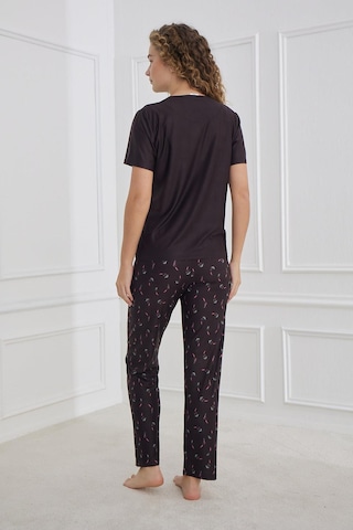Kompedan Kadın Çiçek Desenli Kısa Kollu Pijama Takım Siyah 30102-1167 Siyah