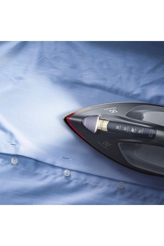 Electrolux E8ST1-8EGM 7.5 Bar Basınçlı 2400 W Buhar Kazanlı Ütü