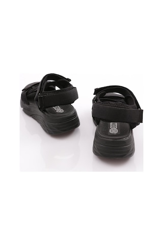 Dgn Ss0001-0178 Kadin Cirtli Sandalet Siyah
