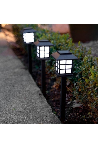 Güneş Enerjili Solar Bahçe Aydınlatması