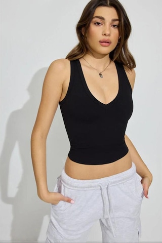Madmext Siyah Derin V Yaka %100 Pamuklu Basic Kadın Atlet Mg2405 Siyah