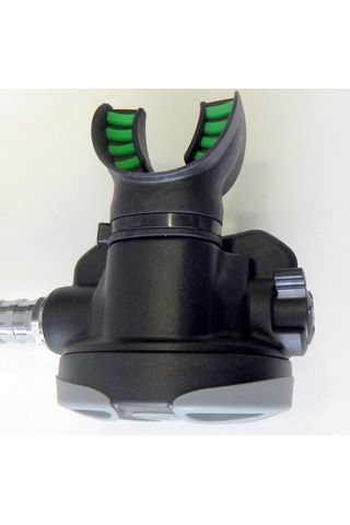 Dalış Regülatörü Sherwood Oasis Siyah