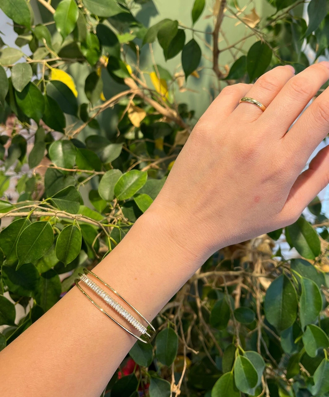 Altın Renkli Üç Sıra Kelepçe Çok Renkli