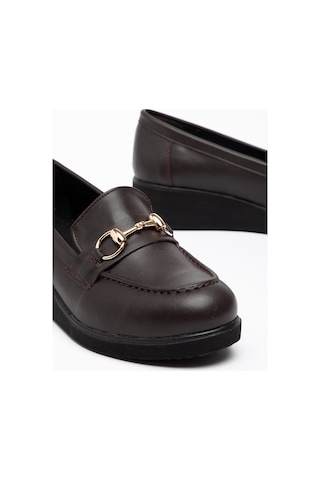 Dilimler Ayakkabı Büyük Numara Kadın Gülük Ayakkabı Kahverengi Tokalı Dikişli-5086 Kahveregi