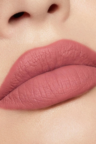 Kylie Dudak Kalemi Ve Yarı Mat Likit Ruj Set 705 Charm 705 Charm