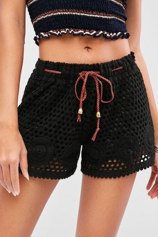 Fashion Cocktail Kahverengi Deri Kordonlu Bohem Tığ İşi Makrome Çiçek Motif Dokulu Etnik Tatil Plaj Sahil Dantel Beli Lastikli Bağlamalı Kadın Mini Şort siyah
