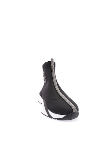 Dgn 033-22k Kadin Kalin Taban Silver Taş Detayli İnci Aksesuarli Bot 033-2252-R1534 Siyah