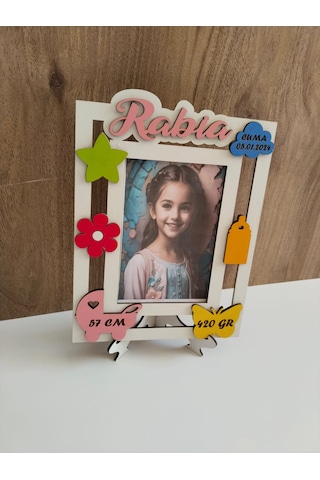 Çerçeve Yeni Doğan Bebek Resim İçin Kız/erkek Göre Hazırlanacak