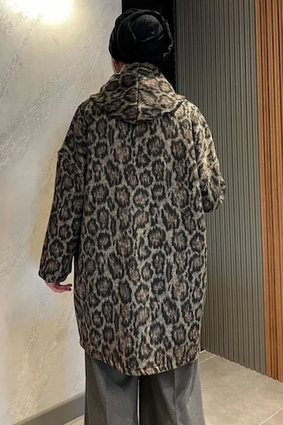 Kapşonlu Leopar Desenli Uzun Kaşe Ceket LEOPAR