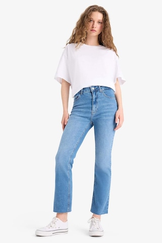 DeFacto Crop Flare Fit Yüksek Bel Bilek Boy Jean Yıkamalı Pantolon E8018AX25SMNM28