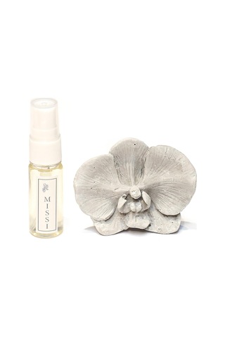 Gri Orkide Taşlı Dark Wood Araba/araç Kokusu 20 Ml Esans İle Birlikte