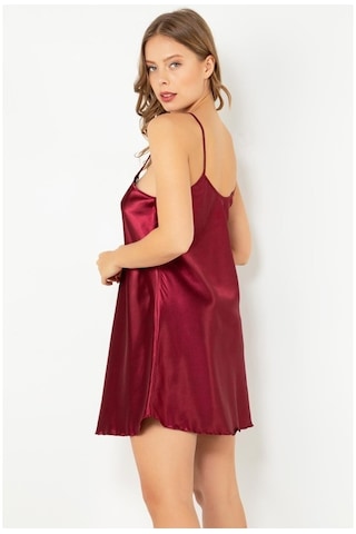 D' Kit Boutique Ince Askılı Güpürlü Mini Saten Gecelik