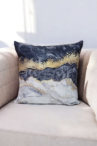 Modern Tarz Dijital Baskılı 4 Lü Dekoratif Kırlent Kılıfı Seti 43x43 Cm Şık Ve Renkli Tasarımlar Siyah