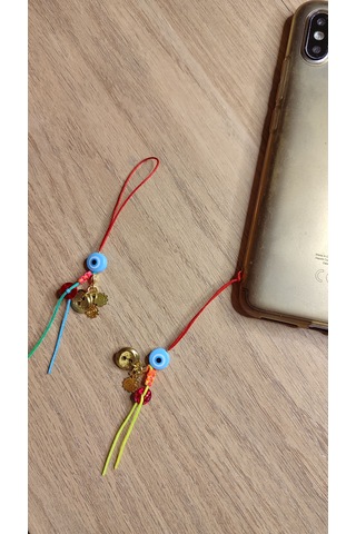 Nazar Boncuklu & Renkli İpli El Yapımı Telefon Charmı Şans, Renk Ve Bohem Zarafet