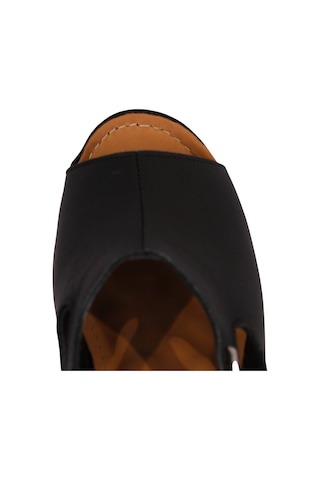 Napa Shoes Ortopedik Konforlu Dolgu Topuk Ayarlanabilir Açık Burun Terlik Napa-1001 Siyah