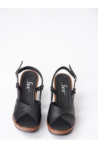 Fox Shoes Siyah Dolgu Topuklu Kadın Ayakkabı K674041309