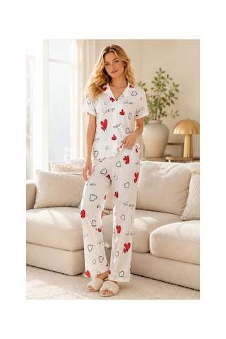 Rindahomewear Kadın Milan Kalp Desenli Düğmeli Kısa Kol Pijama Takımı Beyaz
