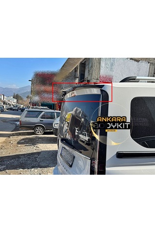 Caddy 2021 - Parlak Siyah Spoiler - Plastik