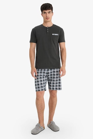 Defacto Pijama Takımı Regular Fit Kısa Kollu Üst Kareli Şort E7146ax25smar221 Antrasit