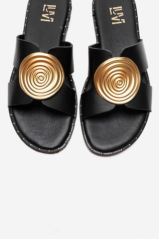 Luvishoes Nolıta Siyah Cilt Hakiki Deri Tokalı Kadın Terlik