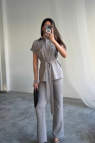 Ge Ticaret Çizgili Polyviskon Bluz - Pantolon Takım - Gri Gri