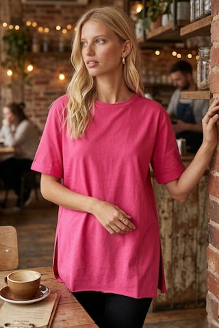 Armonika Kadın Fuşya Yuvarlak Yaka Duble Kol Yanları Yırtmaçlı Pamuklu T-shirt Arm-26y137001