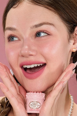 Flower Knows Strawberry Cupid Cake Lip Cream Uzun Süre Kalıcı Mat Likit Ruj Rujlar V05 Pineberry