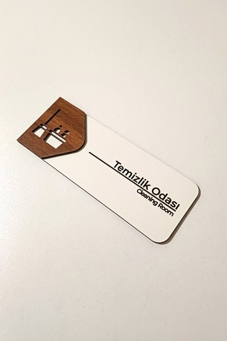 Temizlik Odası Kapı Tabelası 19x7 Cm Çift Katmanlı, Çift Taraflı Bantlı