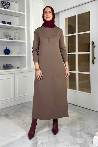 Rabia Şamlı Öykü Çelik Örme Triko Elbise Sütlü Kahve Normal