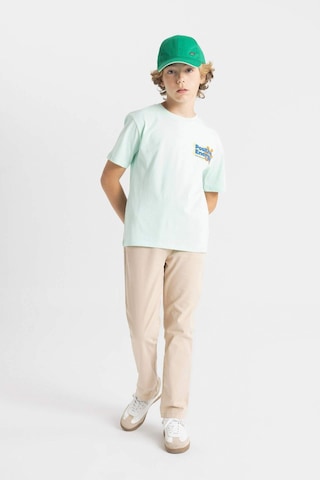 DeFacto Erkek Çocuk Düz Paça Beli Lastikli Cepli Bej Basic Düz Gabardin Okul Pantolonu T8850A624AUBG732