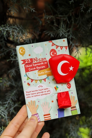 10 Adet Balon ve 23 Nisan Tebrik Kartı 10'lu Set Türk Bayraklı Balon