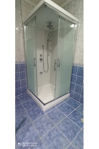 100x100 Kare Duş Üstü Kompakt Sistem