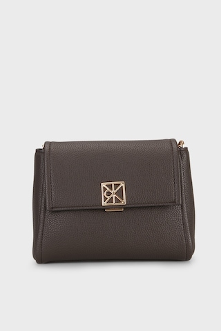 Calvin Klein Logolu Çıkarılabilir Askılı Çanta Lv04f3511gbal Bayan Çanta Lv04f3511g Bal Kahve