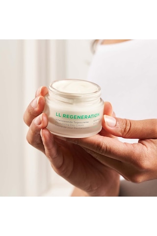 Ll Regeneratıon Canlandırıcı Gece Kremi 50 Ml Hücre Yenilenmesini Hızlandırır