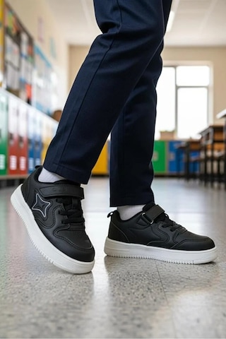 Cool Kids Unisex Çocuk Beyaz Yazlık Terletmez Kaydırmaz Koku Yapmaz Full Ortopedik Tarz Yürüyüş Ayakkabısı Siyah
