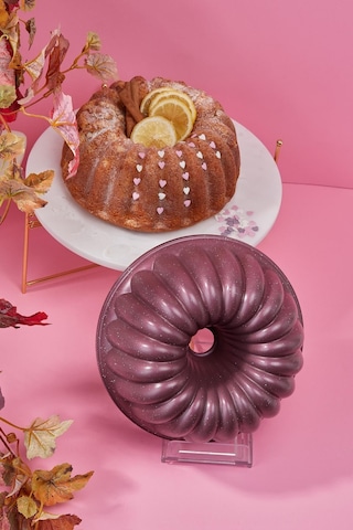 Taç Dilim Döküm Kek Kalıbı Vişne