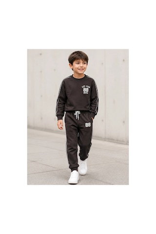 Rony Pony Kids Erkek Çocuk Koyu Kahverengi 88 Nakışlı Biyeli Sweatshirt Jogger Eşofman Takımı